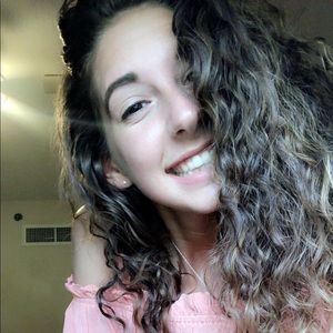 Meet your Posher, Haley